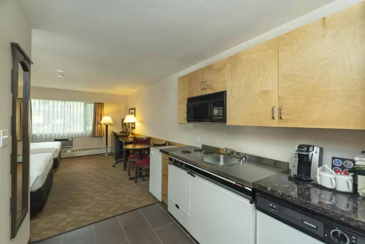 Prestige Riverside Lodge Quesnel Kültér fotó